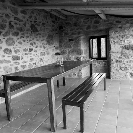 A Bruxina De Toldaos Ferienhaus