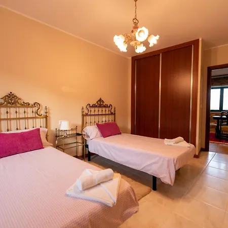 A Bruxina De Toldaos Ferienhaus *