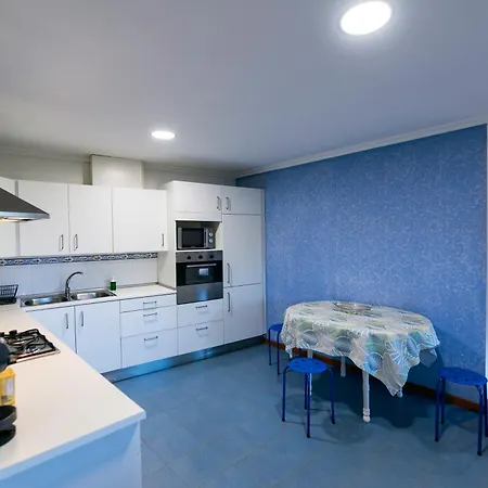 Holiday home A Bruxina De Toldaos Panton